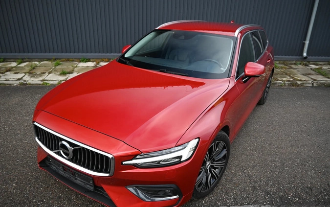 Volvo V60 cena 106000 przebieg: 154130, rok produkcji 2020 z Świdnik małe 742